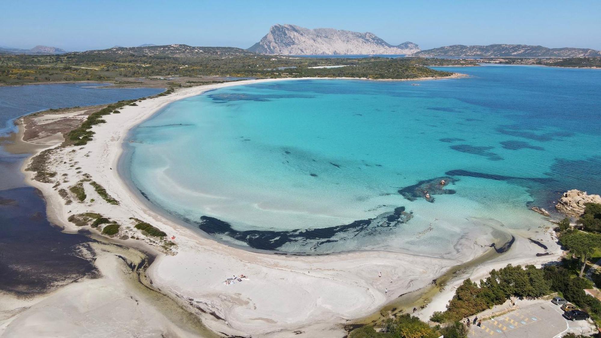 Iss Travel, Pedra Rosa 2 Bedroom Apartments With Private Terrace And Air Conditioning San Teodoro  Exterior photo